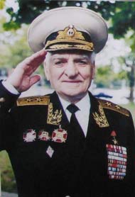 Biце-адмiрал, Герой Радянського Союзу, повний кавалер орденiв Б. Хмельницького Володимир Степанович Пилипенко